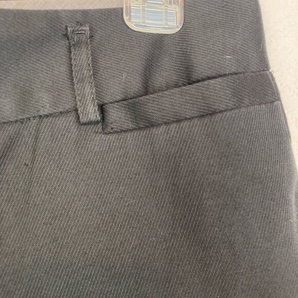 Banana Republic Stretch cotton black textured cropped trousers w/side zippers - Picture 3 of 10